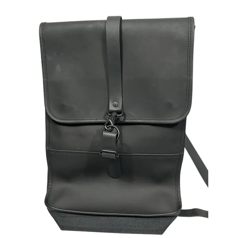 Rains Unsex Black  Backpack Mini